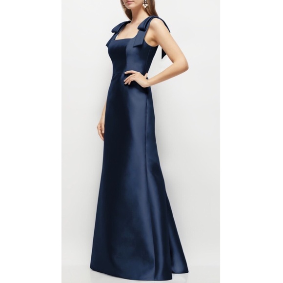 NEW D868 Alfred Sung MIDNIGHT Navy BOW STRAP Satin Twill TRUMPET GOWN 4 - Picture 9 of 10